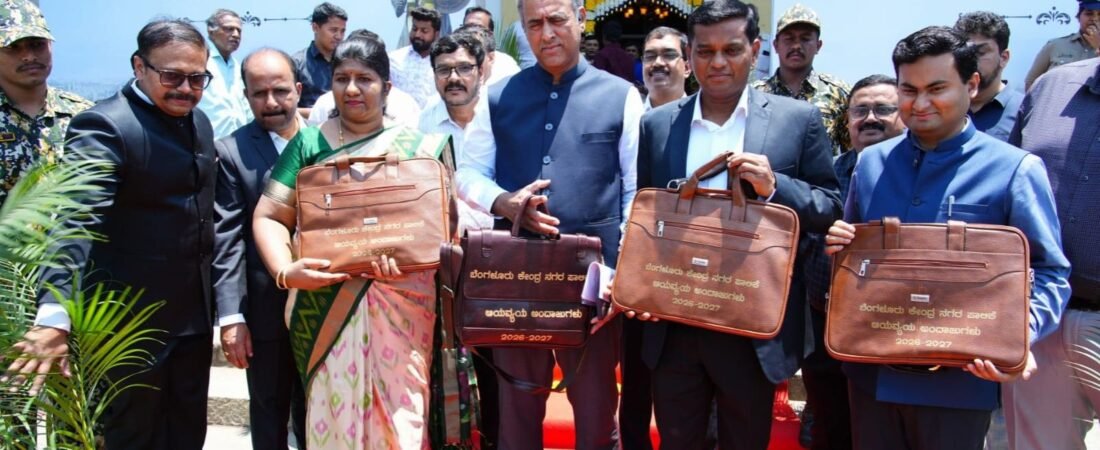 बेंगलुरु सेंट्रल के पहले बजट से 70 करोड़ रुपये रसेल मार्केट को, सड़क कुत्तों पर माइक्रोचिपिंग